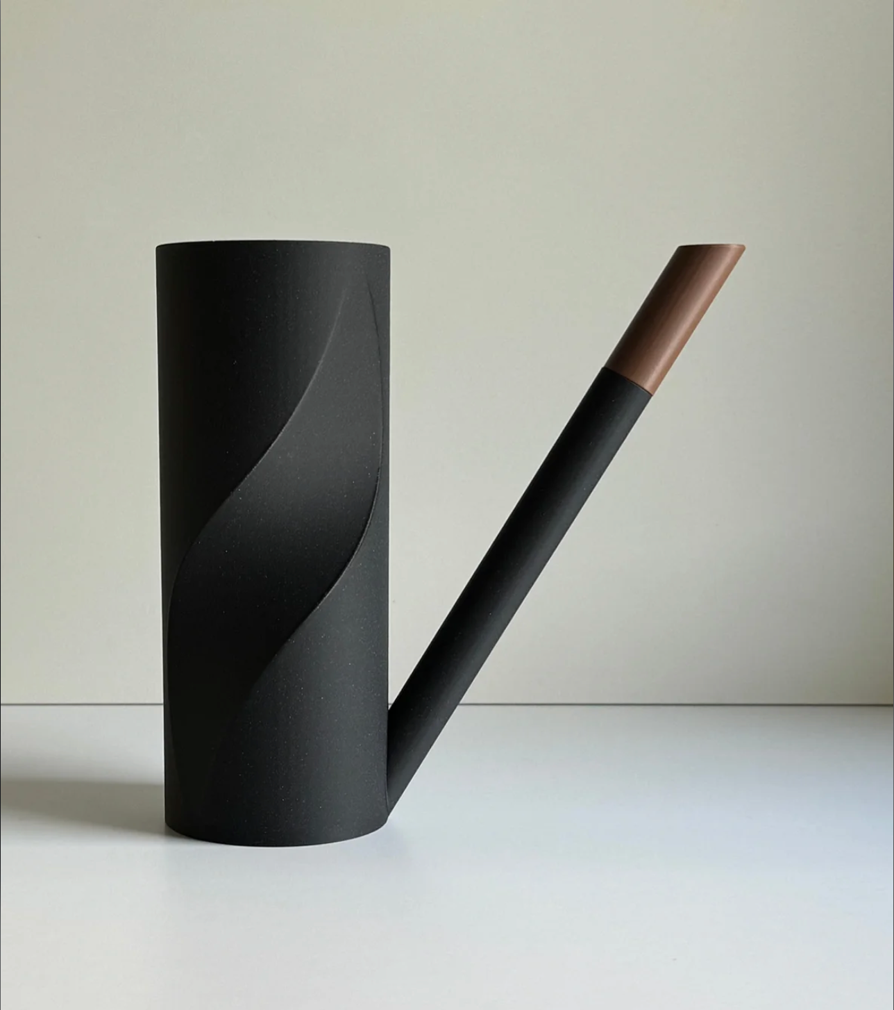 Annaffiatoio 3D – Design Elegante e Funzionale