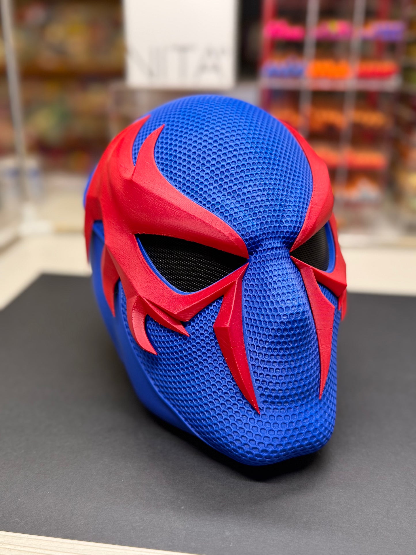 Casco Miguel O'Hara Edition